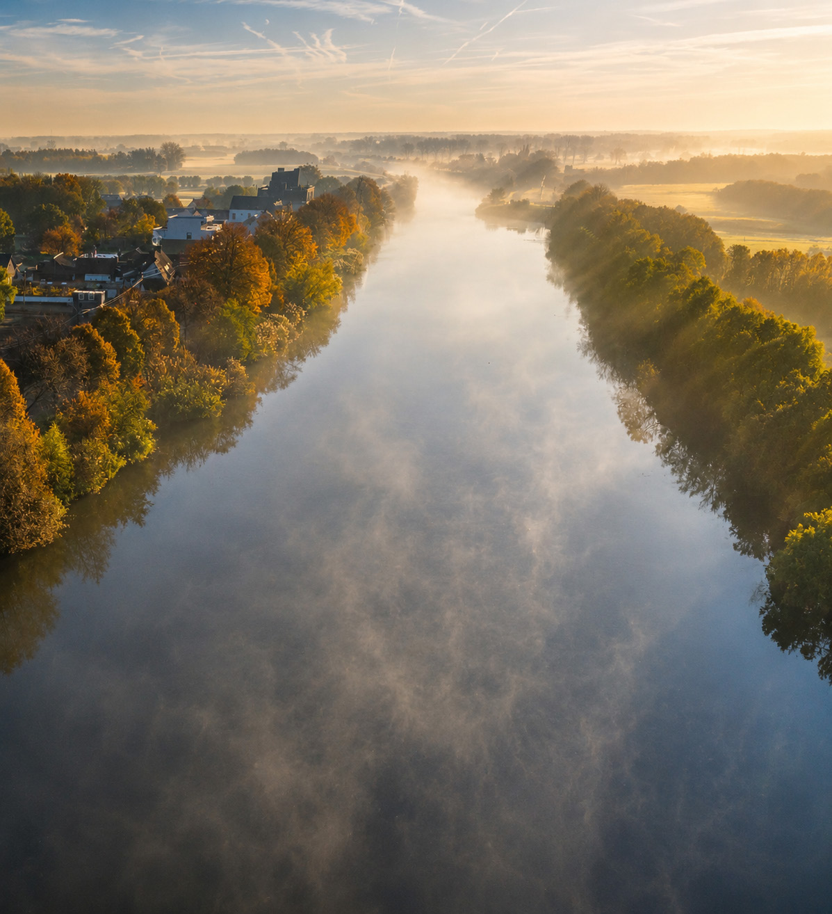 Luchtbeeld van de Vaart bij Bellem